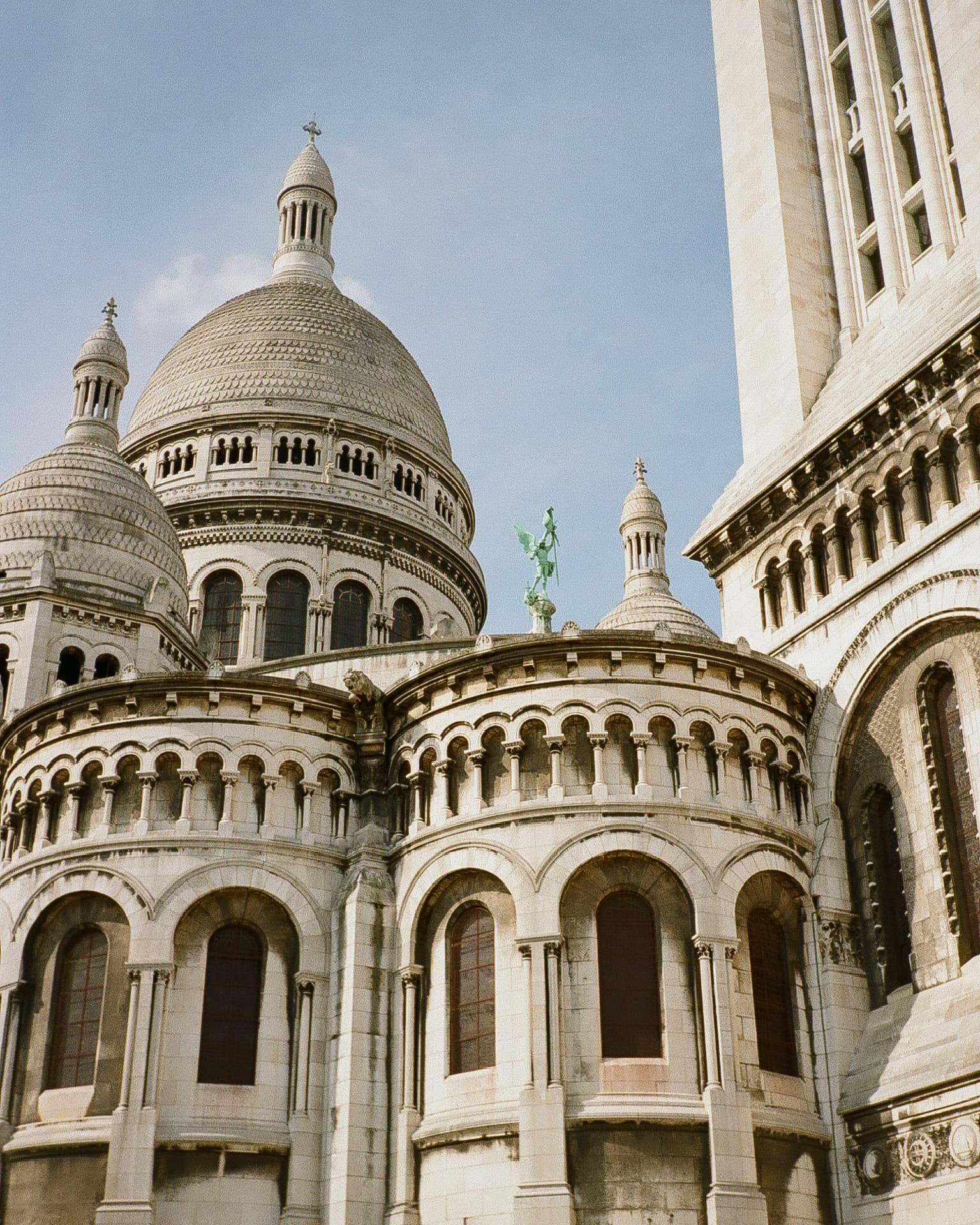 Analog photography capturing real moments and emotions